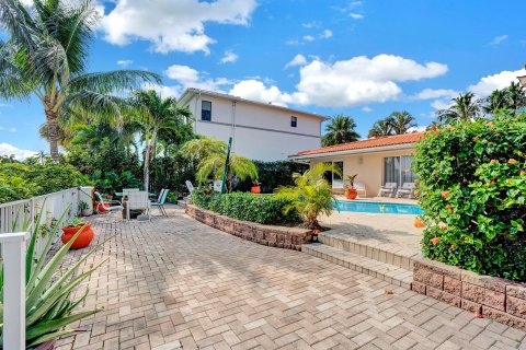 Villa ou maison à vendre à Lighthouse Point, Floride: 3 chambres, 200.85 m2 № 945412 - photo 23