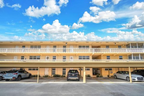 Copropriété à vendre à Fort Lauderdale, Floride: 1 chambre, 91.79 m2 № 1180243 - photo 1