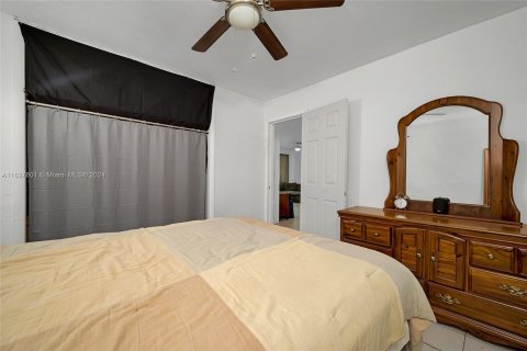 Immobilier commercial à vendre à Miami, Floride: 273.41 m2 № 1309897 - photo 27