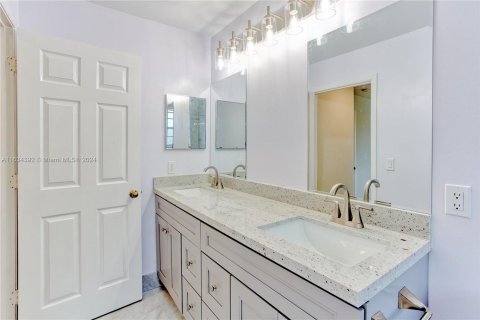 Casa en venta en Sunrise, Florida, 3 dormitorios, 156.91 m2 № 1294769 - foto 14