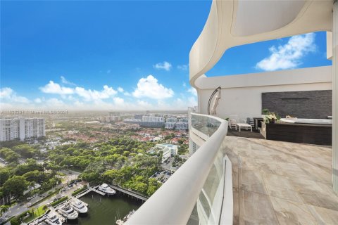 Copropriété à vendre à Aventura, Floride: 3 chambres, 247.12 m2 № 1293622 - photo 6