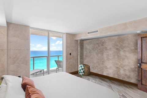 Condominio en venta en Miami Beach, Florida, 2 dormitorios, 129.04 m2 № 1294722 - foto 20