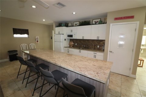 Copropriété à vendre à Pompano Beach, Floride: 3 chambres, 158.86 m2 № 1225768 - photo 4