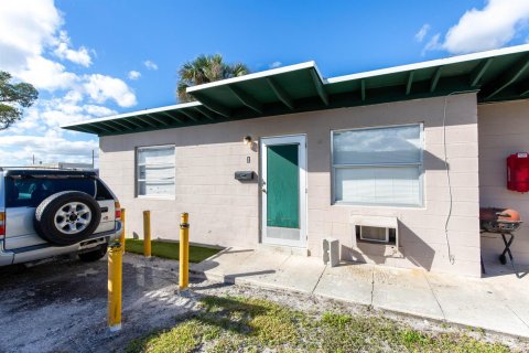 Immobilier commercial à vendre à West Palm Beach, Floride: 168.9 m2 № 284511 - photo 22