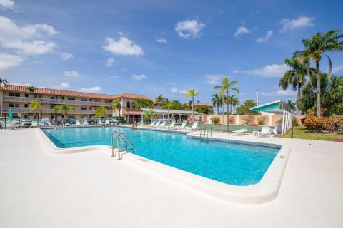 Condominio en venta en Boca Raton, Florida, 1 dormitorio, 64.75 m2 № 1209214 - foto 3