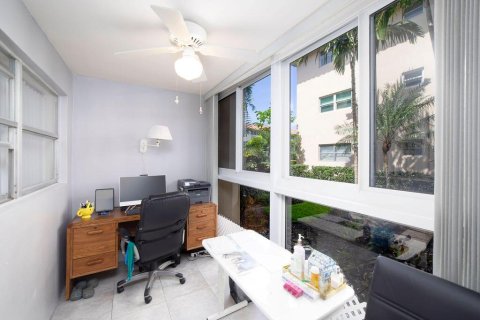 Condo in Boca Raton, Florida, 1 bedroom  № 1209214 - photo 14