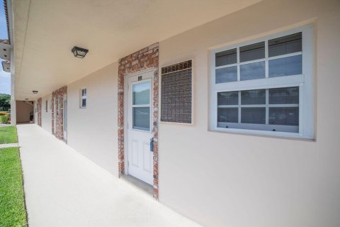 Condo in Boca Raton, Florida, 1 bedroom  № 1209214 - photo 27