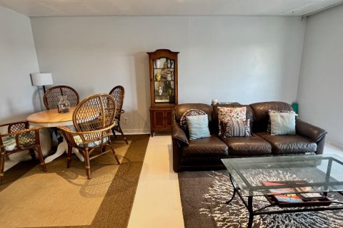 Condo in Lauderhill, Florida, 1 bedroom  № 1209218 - photo 18