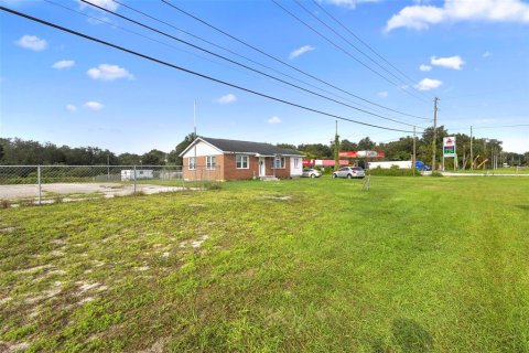 Propiedad comercial en venta en DeLand, Florida, 135.82 m2 № 1392682 - foto 22