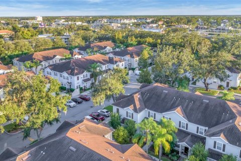 Townhouse in Kissimmee, Florida 4 bedrooms, 157.38 sq.m. № 1339027 - photo 8