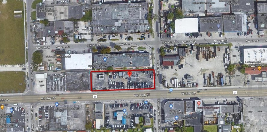 Commercial property in Miami, Florida № 1269343