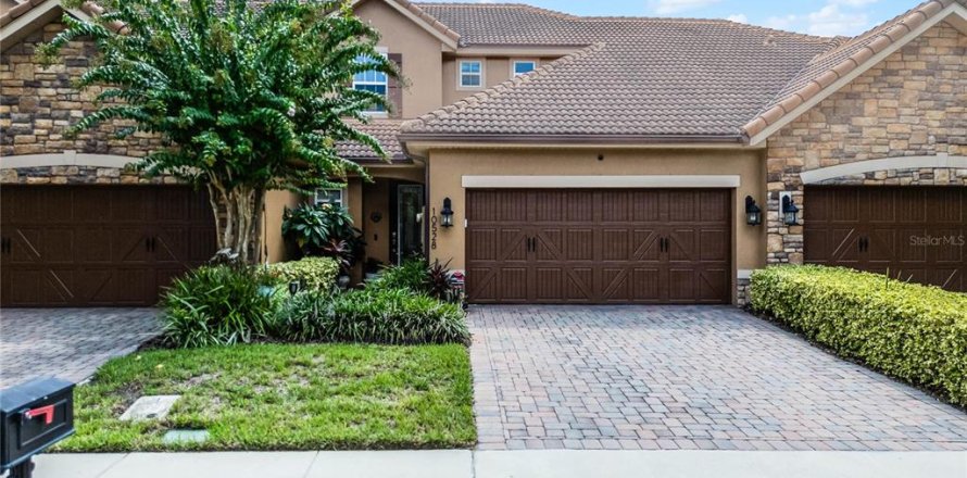 Townhouse in Orlando, Florida 4 bedrooms, 197.14 sq.m. № 1336036