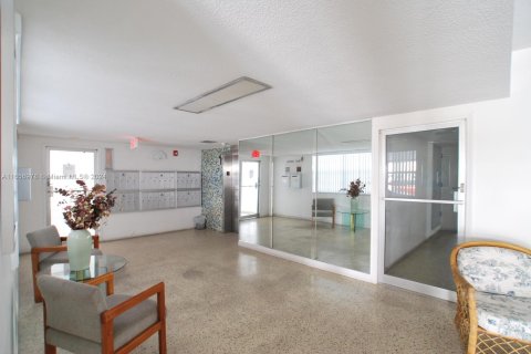 Copropriété à louer à Miami Beach, Floride: 1 chambre, 72.46 m2 № 1357282 - photo 6