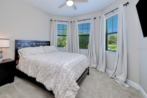 Condo in Fort Myers, Florida, 2 bedrooms  № 1083925 - photo 22