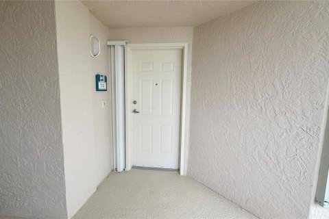 Condo in Hutchinson Island South, Florida, 2 bedrooms  № 1370113 - photo 2