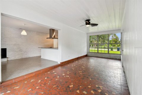 Villa ou maison à vendre à Tampa, Floride: 3 chambres, 137.4 m2 № 1356602 - photo 28