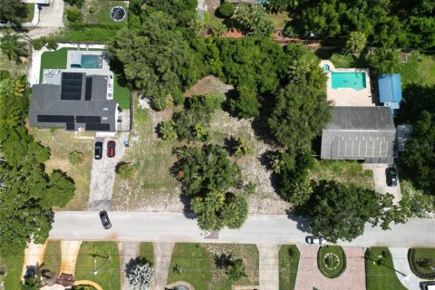 Terreno en venta en Saint Petersburg, Florida № 1306917 - foto 1