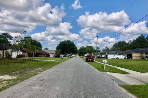 Terreno en venta en Deltona, Florida № 1307861 - foto 4