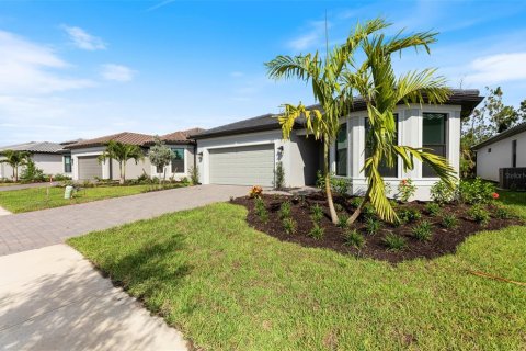 Villa ou maison à vendre à North Port, Floride: 2 chambres, 193.24 m2 № 1273412 - photo 3