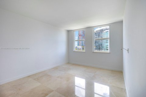 Condo in Miami Beach, Florida, 2 bedrooms  № 1290544 - photo 9