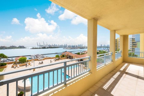 Condominio en venta en Miami Beach, Florida, 2 dormitorios, 104.98 m2 № 1290544 - foto 24