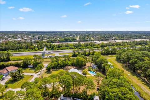 Villa ou maison à vendre à Palm Beach Gardens, Floride: 3 chambres, 158.86 m2 № 1172104 - photo 5