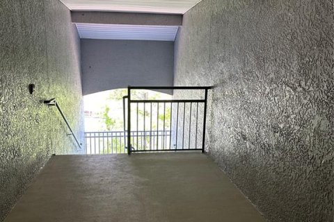 Condominio en venta en Tampa, Florida, 3 dormitorios, 121.61 m2 № 1314444 - foto 30