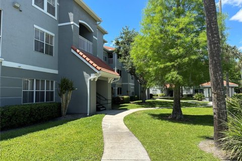 Copropriété à vendre à Tampa, Floride: 3 chambres, 121.61 m2 № 1314444 - photo 2