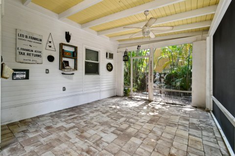 Villa ou maison à vendre à West Palm Beach, Floride: 4 chambres, 183.2 m2 № 1183787 - photo 12