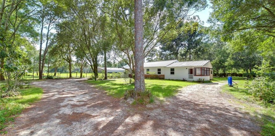 Villa ou maison à Zephyrhills, Floride 3 chambres, 142.51 m2 № 1382538