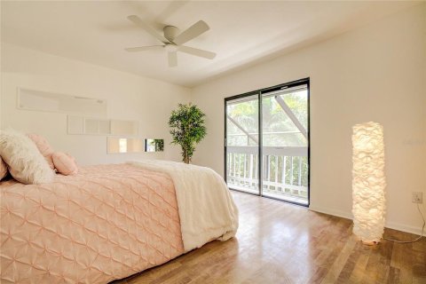 Touwnhouse à vendre à Tampa, Floride: 2 chambres, 128.76 m2 № 1382536 - photo 10