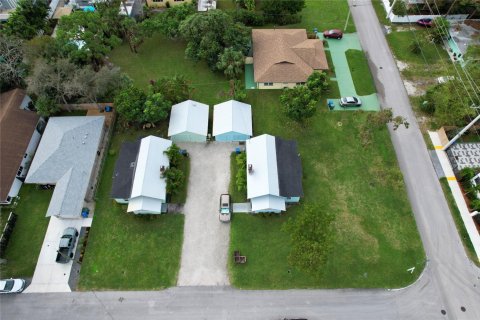 Land in Oakland Park, Florida № 954561 - photo 11