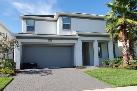 Casa en venta en Kissimmee, Florida, 6 dormitorios, 266.82 m2 № 1339681 - foto 1