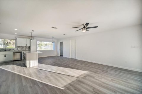 Casa en venta en North Port, Florida, 3 dormitorios, 109.16 m2 № 727285 - foto 28
