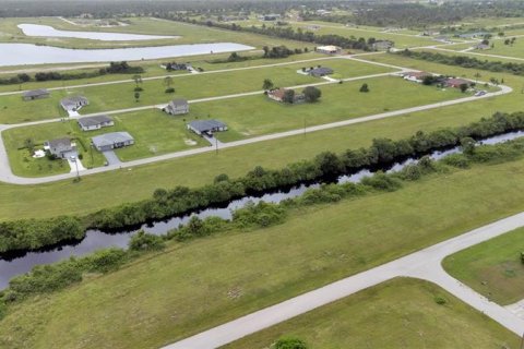 Купить земельный участок в Кейп-Корал, Флорида № 262398 - фото 30