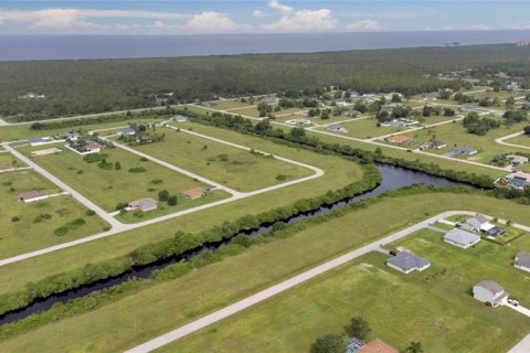 Terrain à vendre à Cape Coral, Floride № 262398 - photo 23