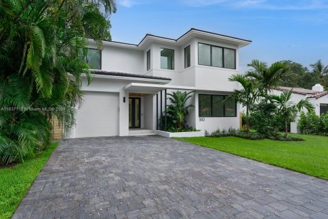 Villa ou maison à vendre à Biscayne Park, Floride: 4 chambres, 281.59 m2 № 1310091 - photo 2