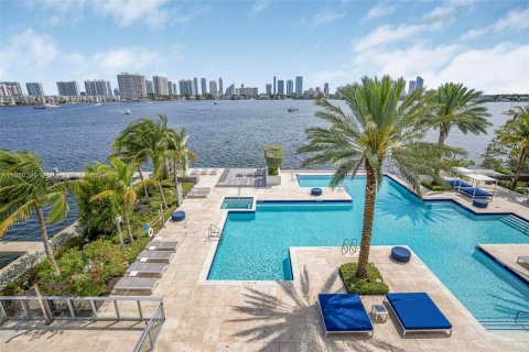 Copropriété à vendre à North Miami Beach, Floride: 3 chambres, 206.71 m2 № 1310056 - photo 28