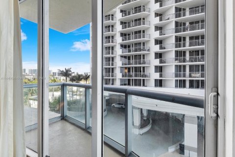 Hôtel, hôtellerie à vendre à Sunny Isles Beach, Floride: 2 chambres, 111.58 m2 № 1316673 - photo 25