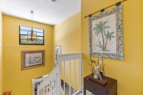 Townhouse in Doral, Florida 3 bedrooms, 168.06 sq.m. № 1221963 - photo 14