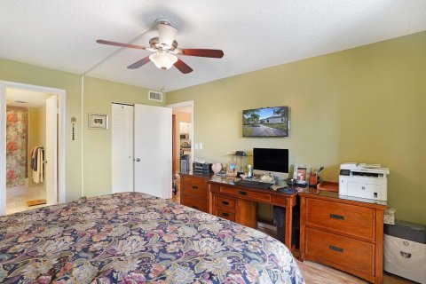 Condo in Deerfield Beach, Florida, 2 bedrooms  № 972970 - photo 13