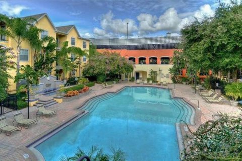 Condominio en venta en Tampa, Florida, 1 dormitorio, 96.99 m2 № 845234 - foto 15