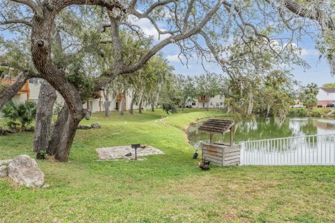 Condo in Port Richey, Florida, 2 bedrooms  № 1443866 - photo 25