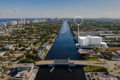 Condo in Fort Lauderdale, Florida, 2 bedrooms  № 833186 - photo 30