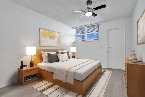 Condo in Fort Lauderdale, Florida, 2 bedrooms  № 833186 - photo 13