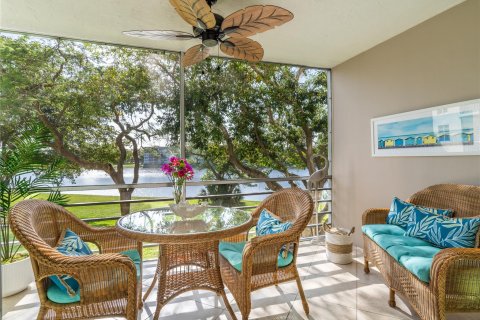 Copropriété à vendre à Pompano Beach, Floride: 2 chambres, 106.84 m2 № 1161658 - photo 18