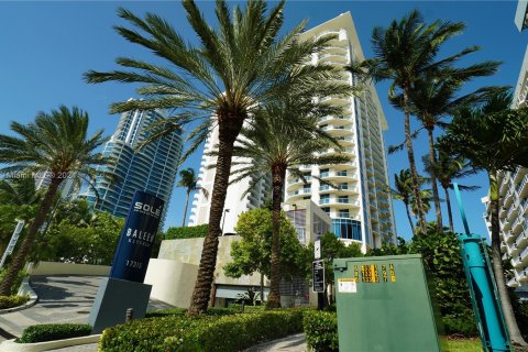 Copropriété à vendre à Sunny Isles Beach, Floride: 2 chambres, 93.55 m2 № 1315685 - photo 2