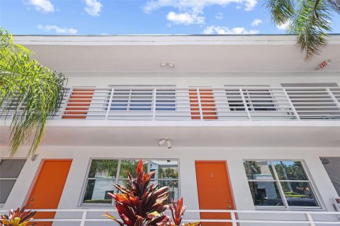 Commercial property in Miami Beach, Florida № 1315686 - photo 23