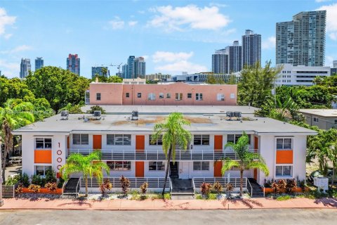 Propiedad comercial en venta en Miami Beach, Florida № 1315686 - foto 1