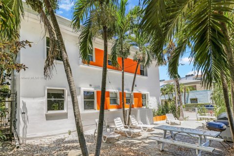 Propiedad comercial en venta en Miami Beach, Florida № 1315686 - foto 29